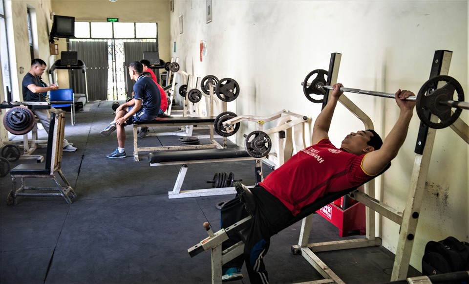 Từ năm 2019, ngoài bộ môn đua xe lăn, anh còn tiếp tục tập luyện tham gia bộ môn cử tạ cho người khuyết tật tại các giải toàn quốc.