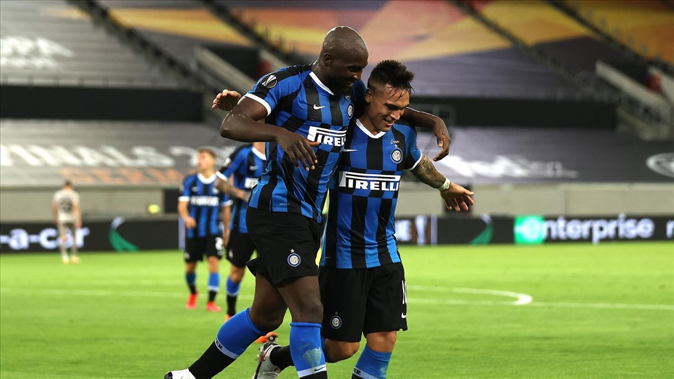 Lukaku và Lautaro Martinez. Ảnh: Getty.