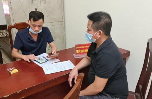 Đối tượng Nguyễn Văn Thiện bị khởi tố, bắt giam về tội làm nhục người khác. Ảnh: CACC
