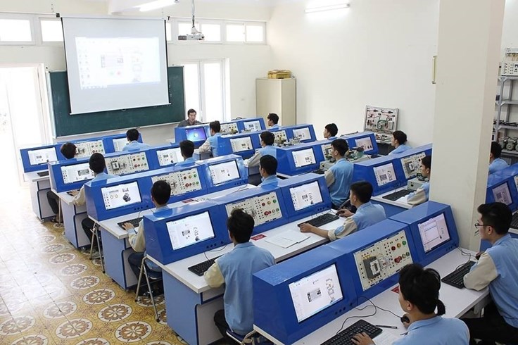 Tuyển sinh giáo dục nghề nghiệp trong bối cảnh dịch COVID-19 Tuyển sinh giáo dục nghề nghiệp trong bối cảnh dịch COVID-19