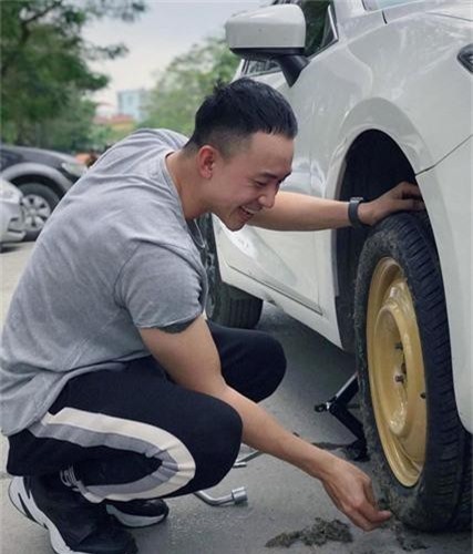 Mazda 3 của Hoàng Anh Vũ. Ảnh: NSCC