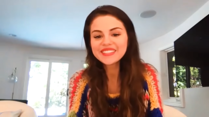 Selena Gomez gửi lời chào đến các cô gái Blackpink. Ảnh chụp màn hình