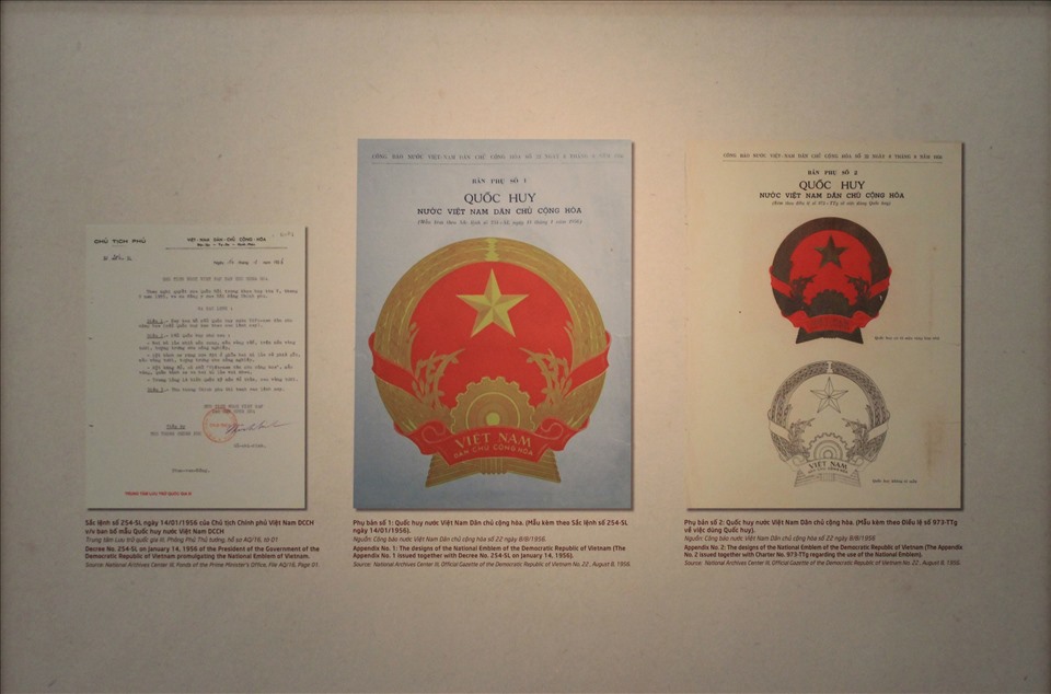 Sắc lệnh C&ocirc;ng bố mẫu Quốc huy của nước Việt Nam D&acirc;n chủ Cộng ho&agrave; do Chủ tịch Hồ Ch&iacute; Minh k&yacute;. Ảnh: T.Vương