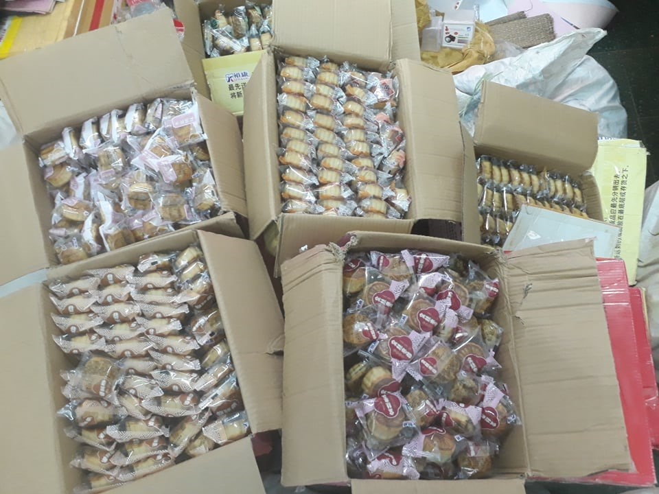 Bánh trung thu không rõ nguồn gốc. Ảnh: QLTT