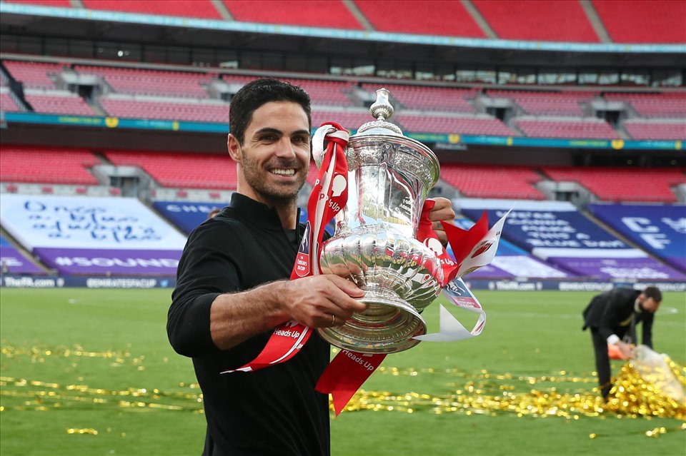 Arteta đã có danh hiệu đầu tiên. Ảnh: Getty.