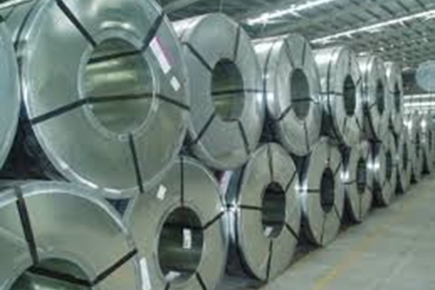 Malaysia điều tra bán phá giá đối với thép không rỉ cán nguội của Việt Nam. Ảnh: BCT