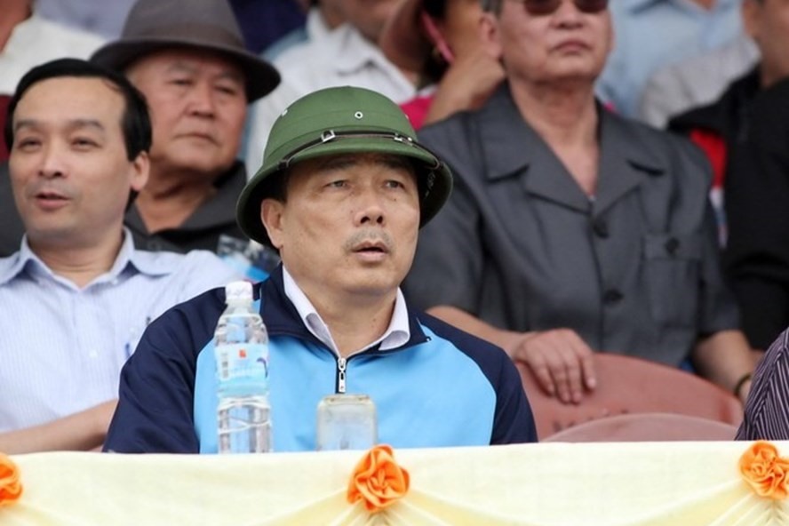Bầu Đệ đối diện với án phạt nặng khi Thạnh Hoá bỏ V.League 2020. Ảnh: H.A