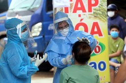 Thông báo khẩn 24: Truy tìm những người đến 3 trung tâm tiệc cưới ở Đà Nẵng