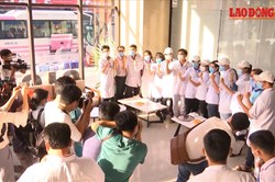 58 y bác sĩ tuyến đầu của Hải Phòng, Bình Định đã có mặt tại Đà Nẵng