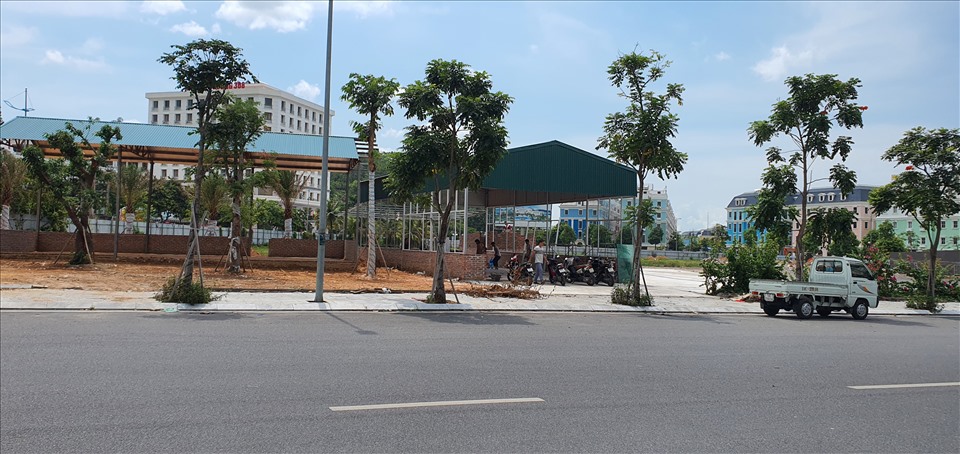Khu mảnh đất có công trình xây dựng không phép tại khu đô thị Cái Dăm, phường Bãi Cháy, TP. Hạ Long (Quảng Ninh). Ảnh: T.N.D
