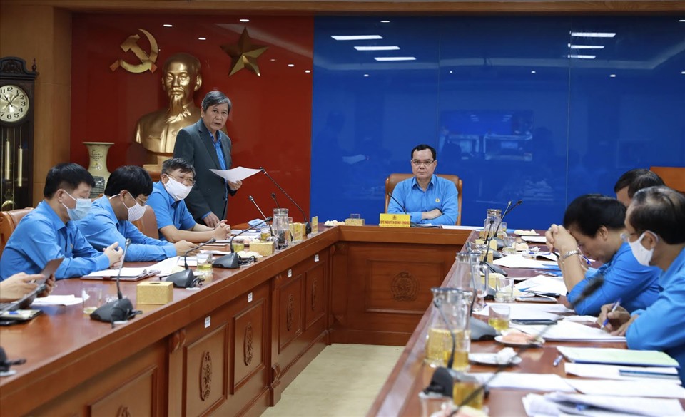Đồng chí Trần Thanh Hải - Phó Chủ tịch Thường trực Tổng LĐLĐVN - phát biểu tại buổi làm việc. Ảnh: Hải Nguyễn.