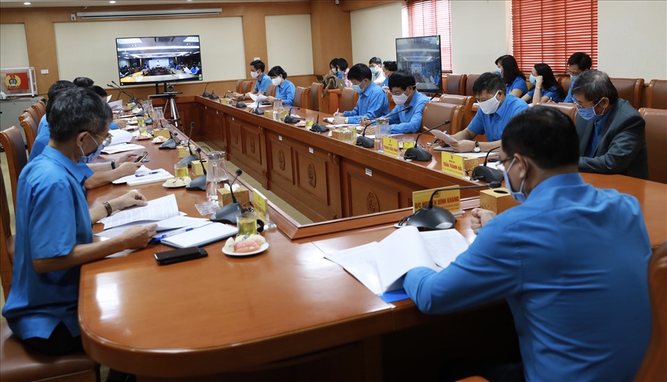 Toàn cảnh buổi làm việc. Ảnh: Hải Nguyễn.