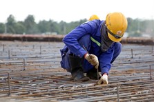 Chạy nước rút trên các công trình để kịp giải ngân đầu tư công