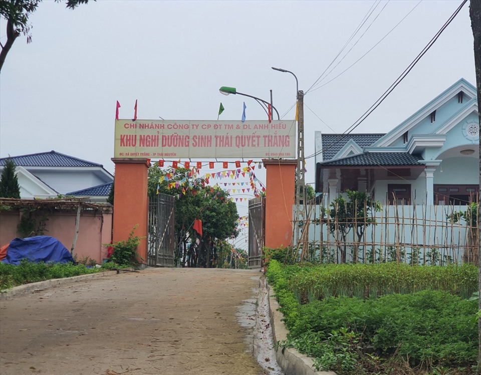 “Khu nghỉ dưỡng sinh thái Quyết Thắng“.