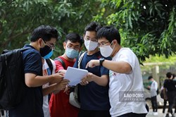 Thi tốt nghiệp THPT năm 2020: Đề Toán dễ, thí sinh tự tin đạt 9-10 điểm