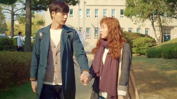 Kim Go Eun và Park Hae Jin trong phim “Cheese in the Trap” (Ảnh: Cắt từ phim).