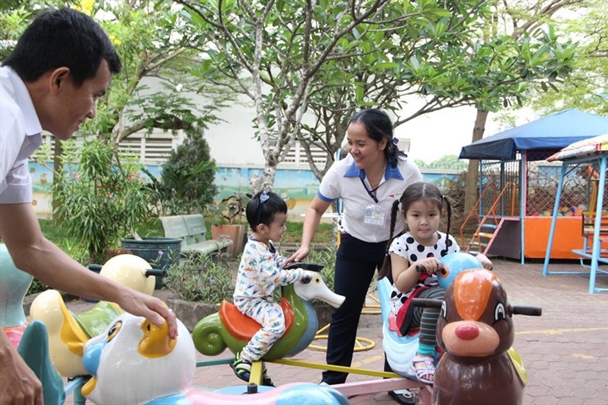 Hồ sơ đề nghị trợ cấp đối với trẻ em mầm non là con công nhân | Lao Động  Online | LAODONG.VN - Tin tức mới nhất 24h