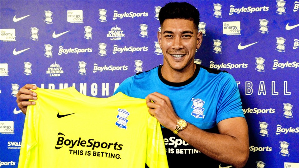 Neil Etheridge ra mắt Birmingham City. Ảnh: BCFC