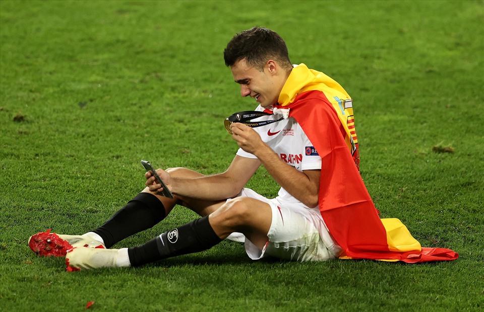 Việc theo đuổi Sergio Reguilon cũng có nguy cơ thất bại vì anh không muốn tới Man United. Ảnh: Getty Images