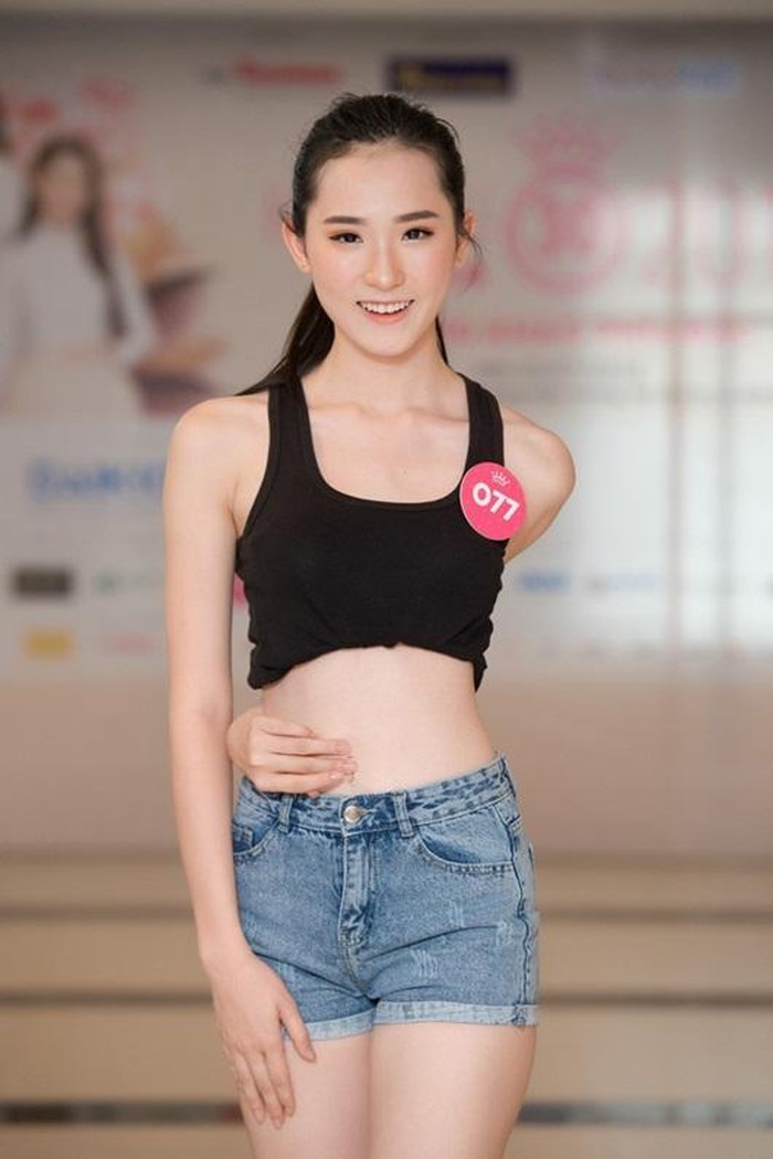 Cẩm Nhi được nhận xét có vẻ đẹp giống Lưu Diệc Phi. Ảnh: SV