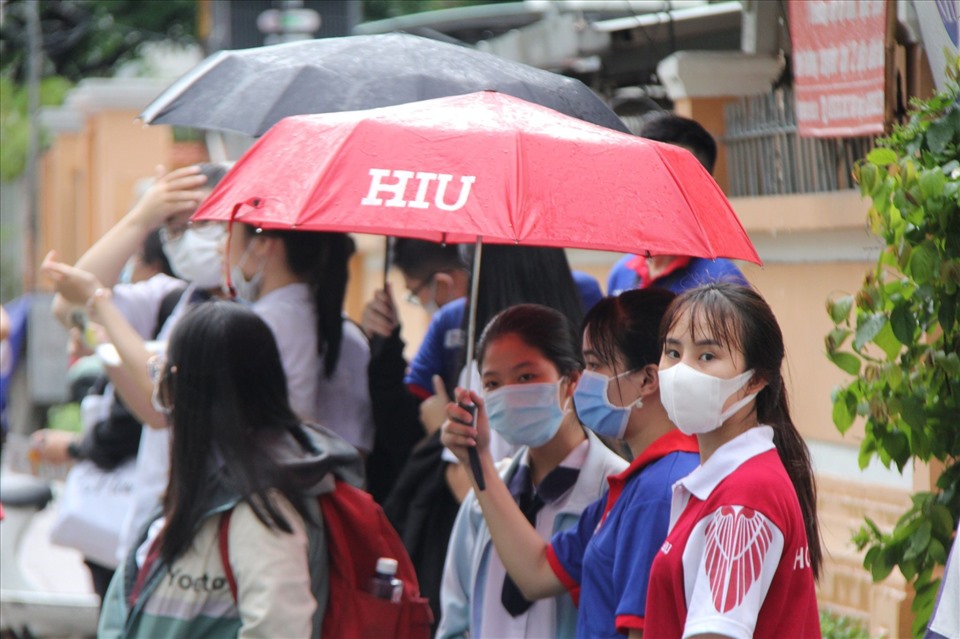 Tham gia BHYT HSSV là chính sách bắt buộc. Ảnh Chân Phúc