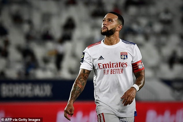 Depay đang ở rất gần với Barca. Ảnh: Getty