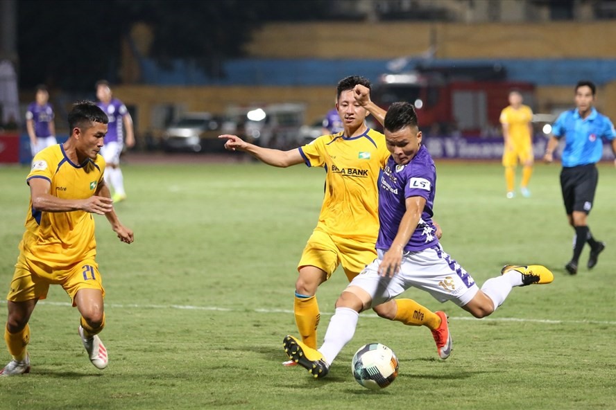 V.League 2020 dự kiến trở lại từ 26.9. Ảnh: Đông Đông