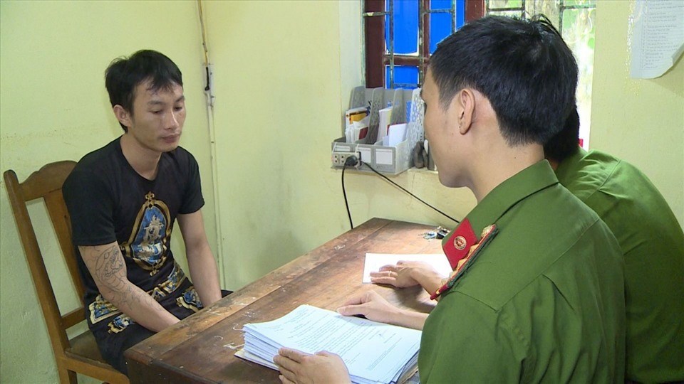 Đối tượng Lê Thanh Thành tại cơ quan điều tra. Ảnh: CATH Đối tượng Lê Thanh Thành tại cơ quan điều tra. Ảnh: CATH