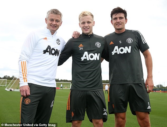 Van de Beek tự tin sẽ thành công tại Man United. Ảnh: Getty