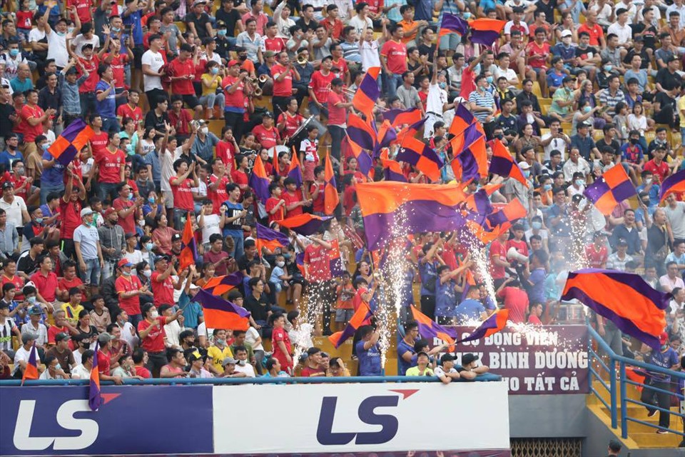Sân Bình Dương được đón hơn 5.000 khán giả. Ảnh: BFC