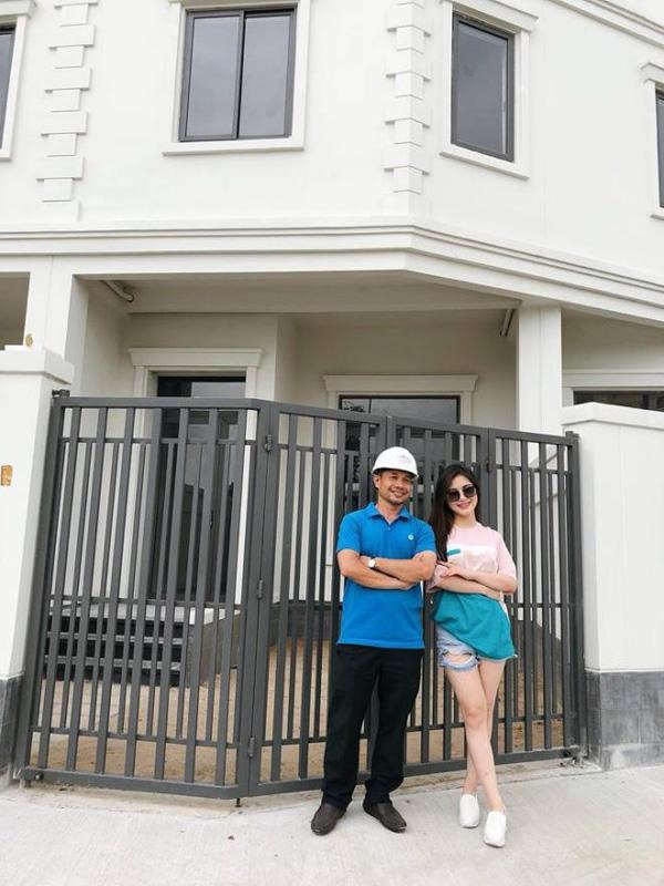 Biệt thự của Hương Tràm. Ảnh: NSCC