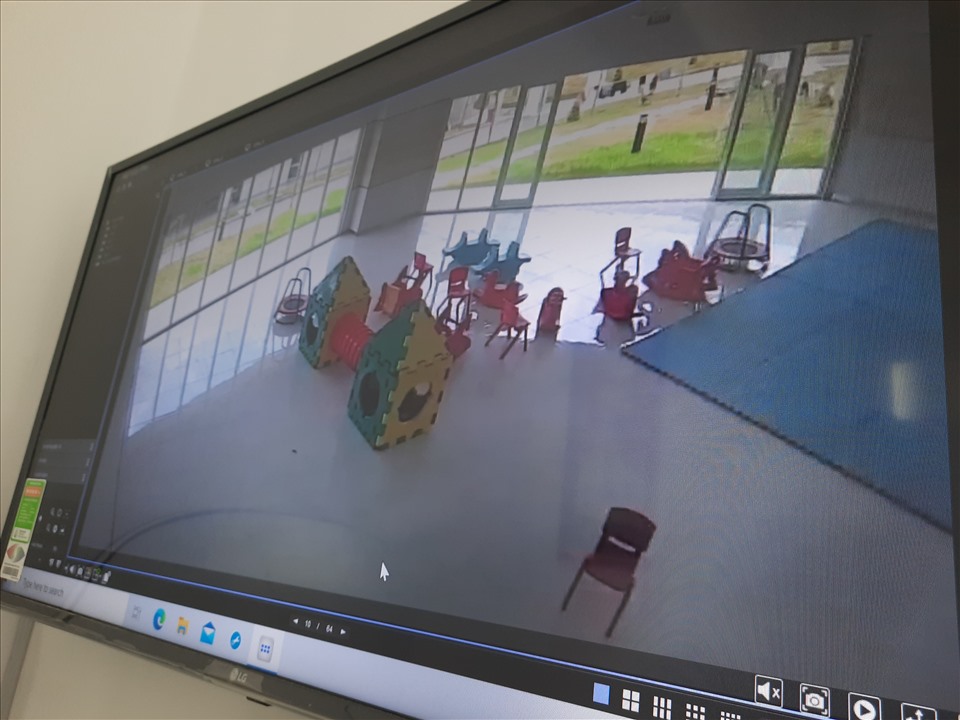 Khu vui chơi cho các cháu quan sát từ camera. Ảnh: Lực lượng chức năng cung cấp
