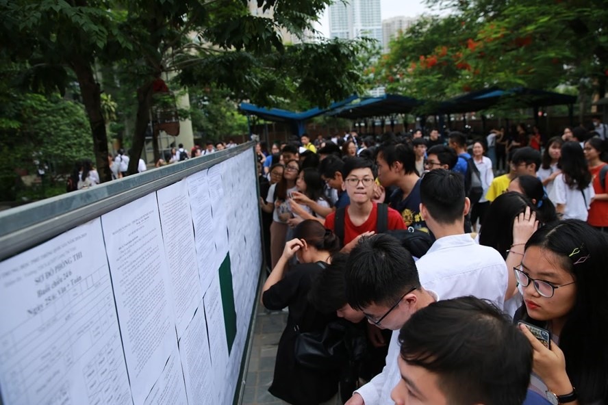 Many candidates during registration and aspiration adjustment