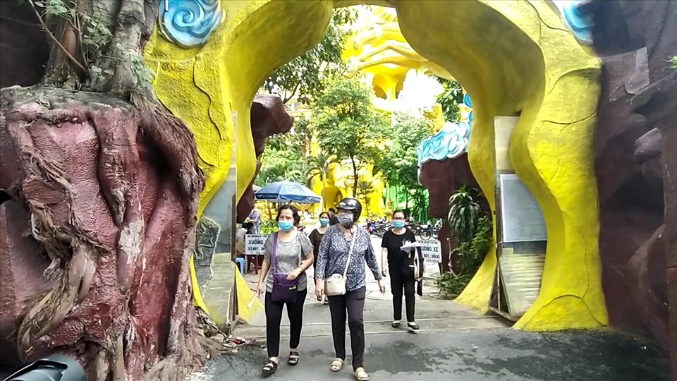 Chùa Kỳ Quang 2 dự kiến sẽ họp các gia đình để lấy ý kiến, nguyện vọng về một giải pháp chung duy nhất, tiến hành thực hiện theo nguyện vọng của số đông, phù hợp với truyền thống văn hóa tâm linh của Phật giáo Việt Nam. Ảnh: Anh Tú