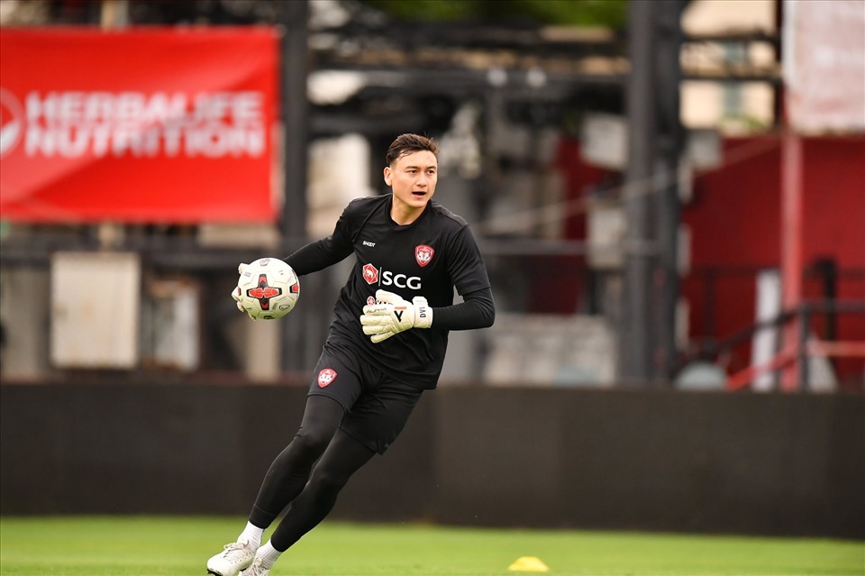 Thủ thành số 1 của tuyển Việt Nam chơi ấn tượng ở Muangthong United nhưng lại gặp “vận đen” khi vẫn chưa thể có được chiến thắng khi anh bắt chính. Ảnh: MUFC
