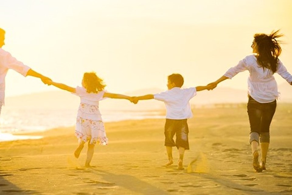 10 câu nói hay về tình cảm gia đình mà bạn nên đọc 10 câu nói hay về tình cảm gia đình mà bạn nên đọc