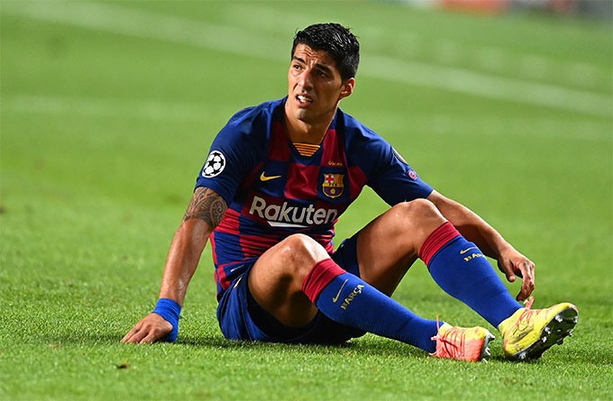 Sự nghiệp lẫy lừng của Suarez lại kết thúc theo kịch bản không ai ngờ tới. Ảnh: Getty.