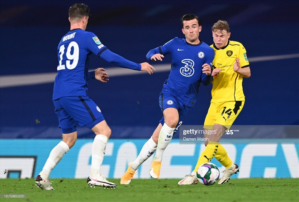 Chilwell có pha kiến tạo giups Giroud ấn định tỉ số 6-0. Ảnh: Getty