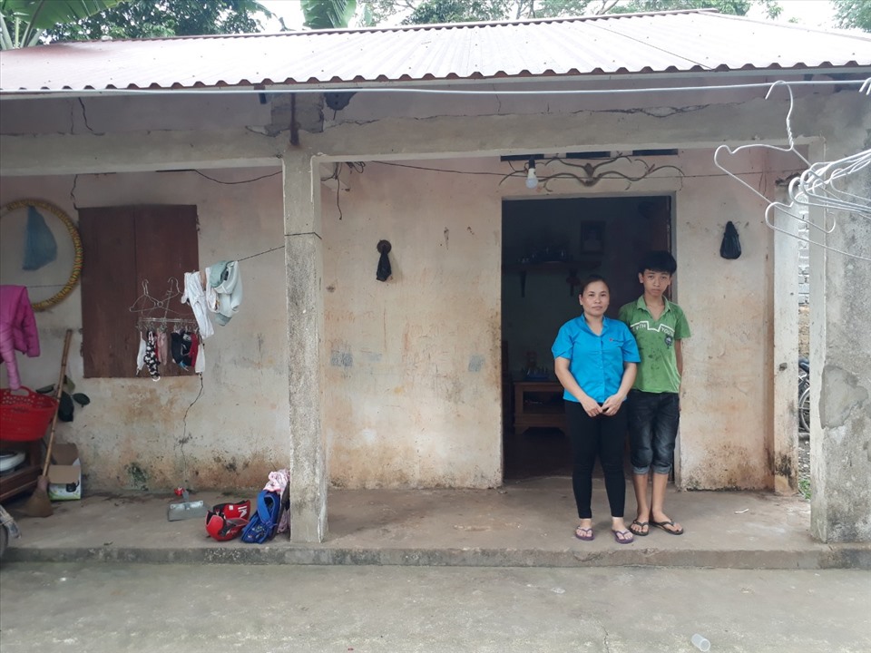 Ngôi nhà cũ của mẹ con chị Duyên. Ảnh: Bảo Hân.