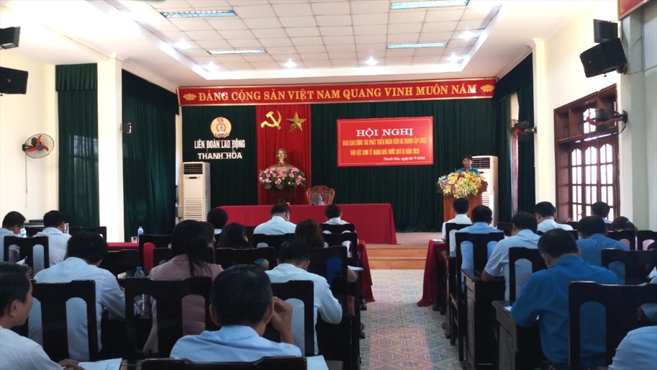 LĐLĐ Thanh Hóa tổ chức hội nghị phát triển đoàn viên khu vực kinh tế ngoài Nhà nước. Ảnh: Quách Du