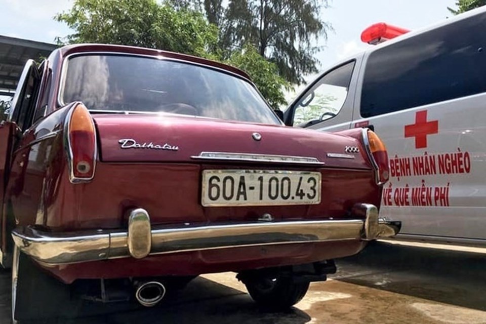 Chiếc xe cổ ông Đoàn Ngọc Hải bán đấu giá để xây nhà giúp đỡ người dân khó khăn. Ảnh: Lê Thanh Phong. Chiếc xe cổ ông Đoàn Ngọc Hải bán đấu giá để xây nhà giúp đỡ người dân khó khăn. Ảnh: Lê Thanh Phong.