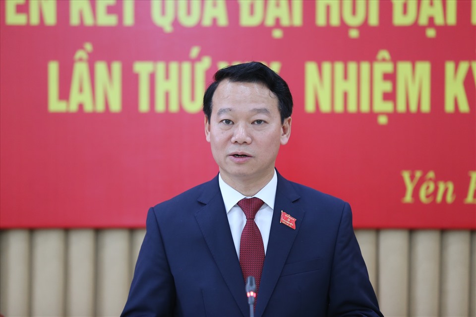 Ông Đỗ Đức Duy - Tân Bí thư Tỉnh uỷ Yên Bái trả lời về “chỉ số hạnh phúc” tại họp báo. Ảnh Như Ý