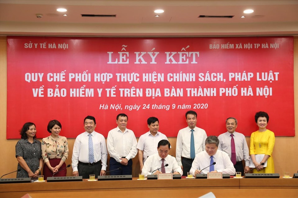Lễ kí kết.