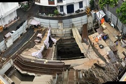 Thủ tướng yêu cầu Hà Nội kiểm tra, giải quyết vụ nhà phố làm 4 tầng hầm