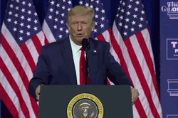 Bầu cử Mỹ: Tổng thống Trump đùa sẽ nắm quyền thêm 12 năm nữa