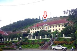 Nhiều khó hiểu tại dự án làm khẩu hiệu "mỗi từ gần một tỉ đồng" ở Hoà Bình