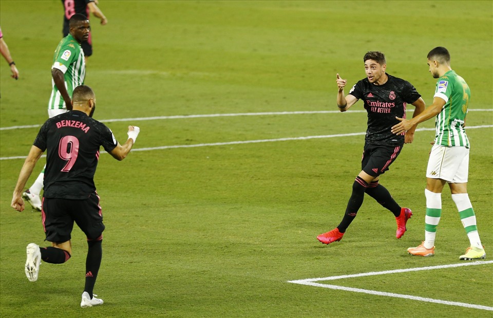 Fede Valverde là cầu thủ ghi bàn đầu tiên cho Real Madrid ở mùa giải 2020-21. Ảnh: Getty Images