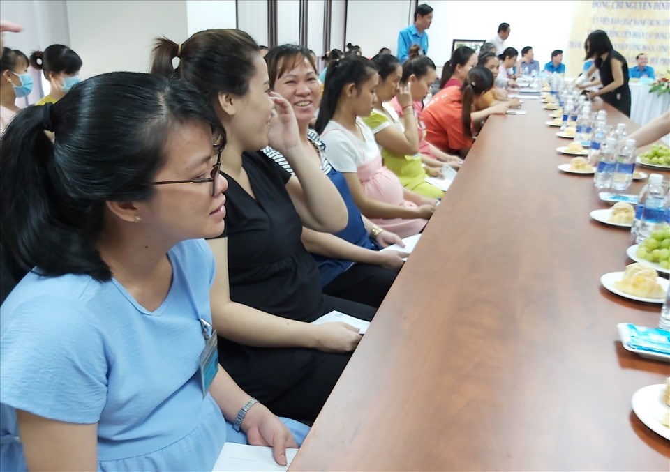 Để hưởng chế độ dưỡng sức, phục hồi sức khoẻ sau khi sinh con là phải nghỉ hết thời gian hưởng chế độ thai sản và sức khoẻ chưa phục hồi. Ảnh Nam Dương Để hưởng chế độ dưỡng sức, phục hồi sức khoẻ sau khi sinh con là phải nghỉ hết thời gian hưởng chế độ thai sản và sức khoẻ chưa phục hồi. Ảnh Nam Dương
