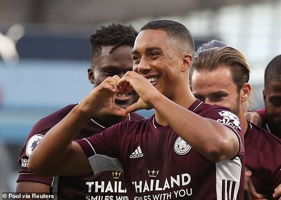 Leicester ấn định tỉ số 5-2. Ảnh: Getty.