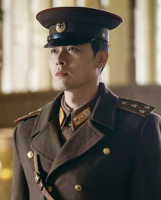 Hyun Bin trong “Hạ cánh nơi anh“. Ảnh chụp màn hình.